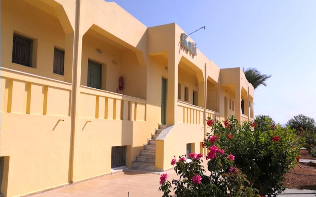 Keti Apartments Adelianos Kampos Exteriör bild
